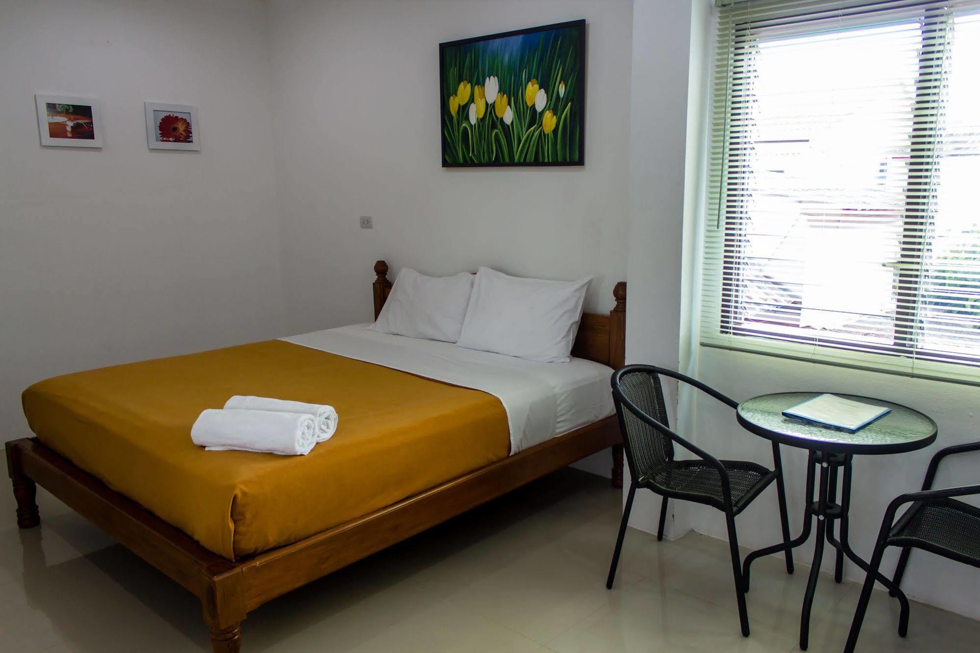 Pelegrin Hotel Samui Bophut Exteriör bild